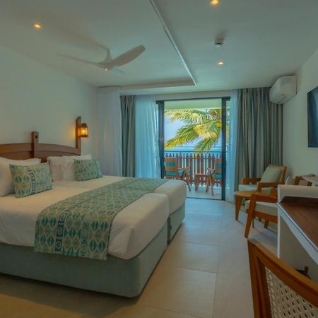 Voyager Beach Resort Mombasa Exteriör bild