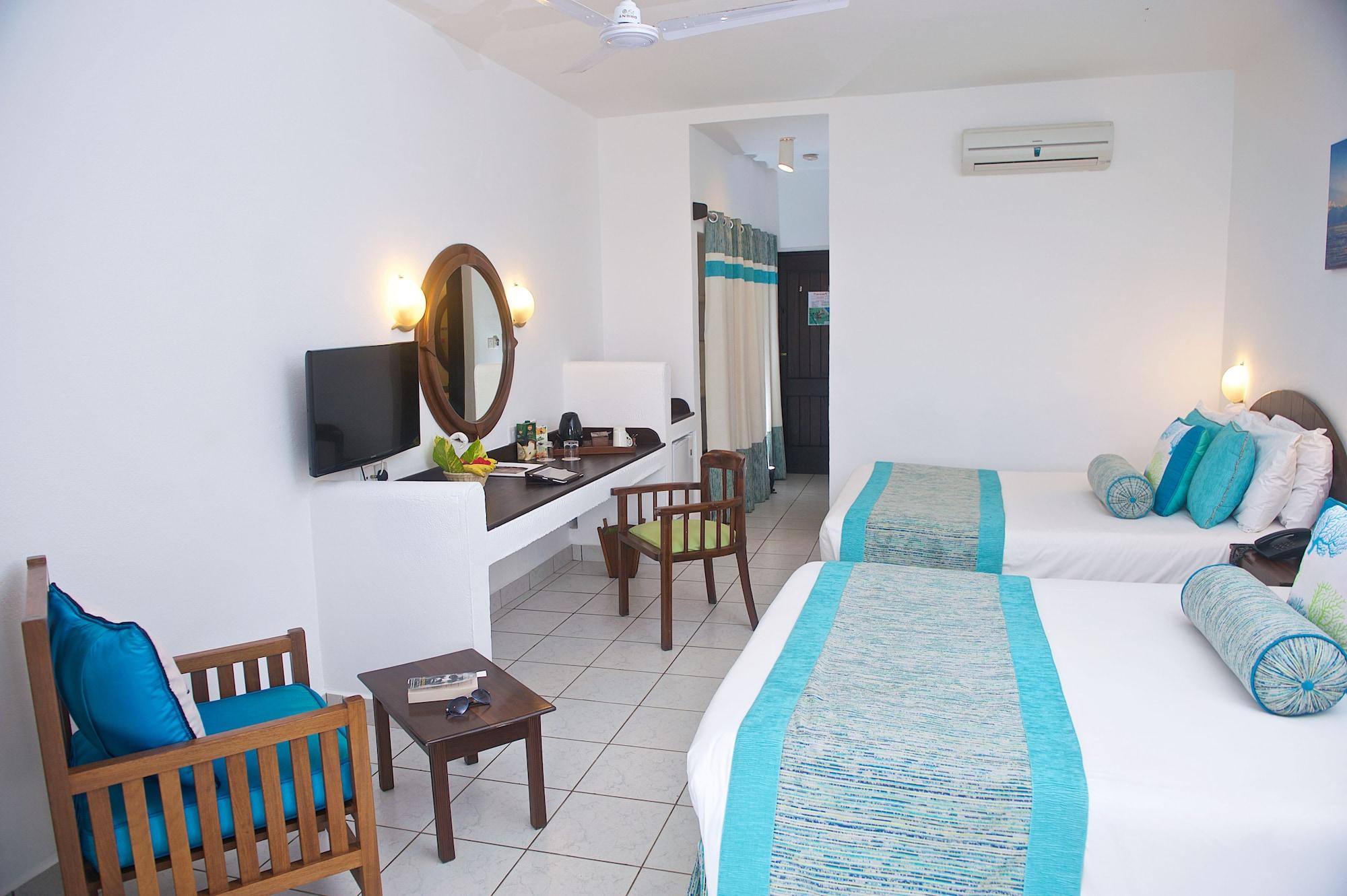 Voyager Beach Resort Mombasa Exteriör bild
