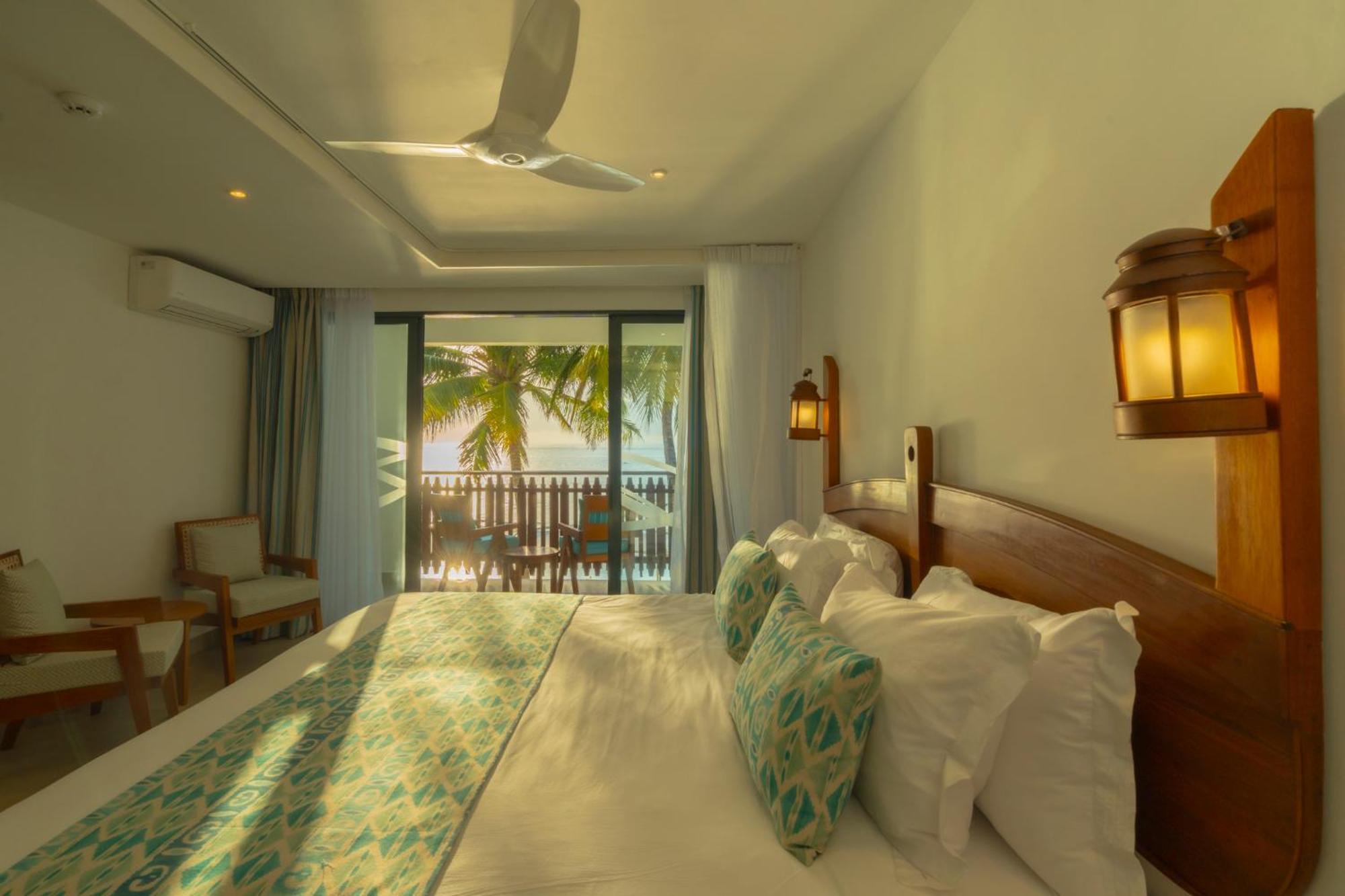 Voyager Beach Resort Mombasa Exteriör bild