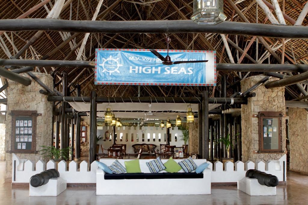 Voyager Beach Resort Mombasa Exteriör bild