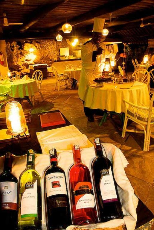 Voyager Beach Resort Mombasa Restaurang bild