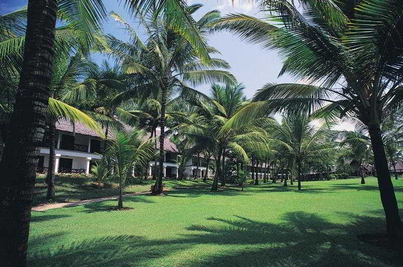 Voyager Beach Resort Mombasa Exteriör bild