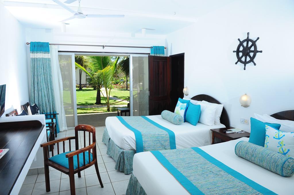 Voyager Beach Resort Mombasa Exteriör bild